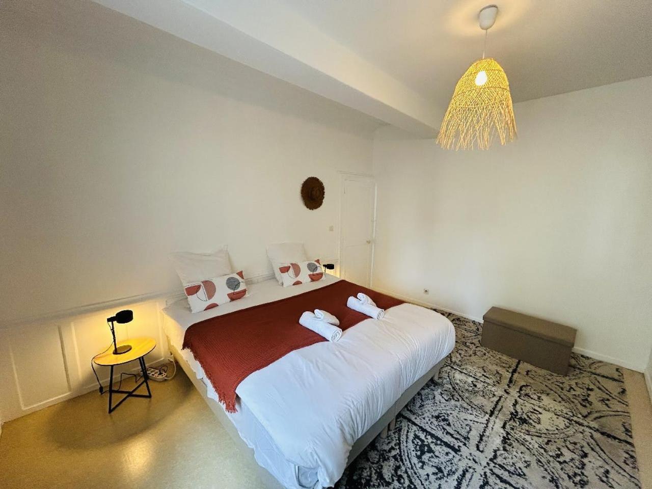 Lange Au Sourire Tournelles Cathedrale Apartment แร็งส์ ภายนอก รูปภาพ
